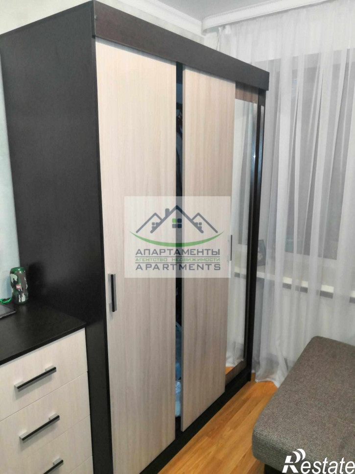 4-комн квартира Анджиевского ул, 7
