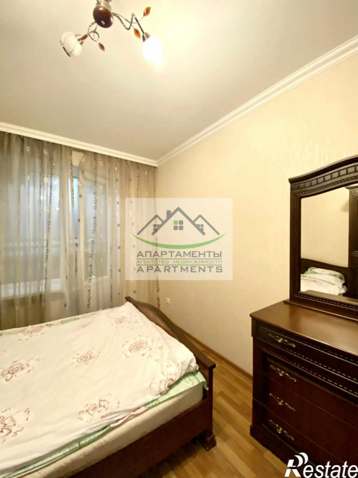 2-комн квартира Бунимовича ул, 19