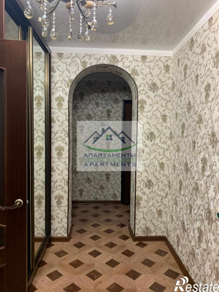 4-комн квартира Красный Пахарь х