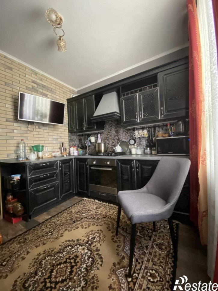 2-комн квартира Воровского ул, 67