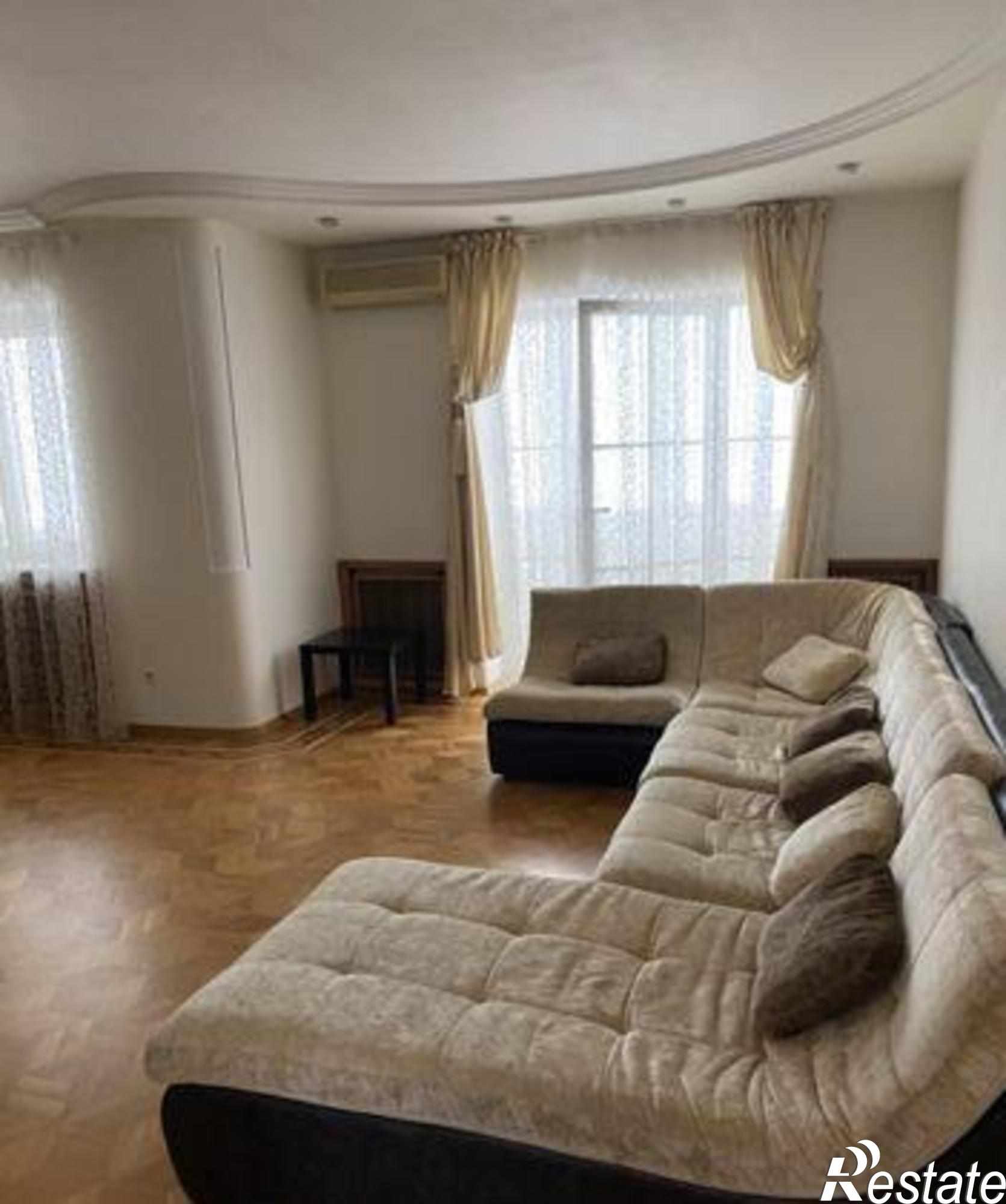 Купить квартиру за 11 280 000 рублей на Восточная улица, 49