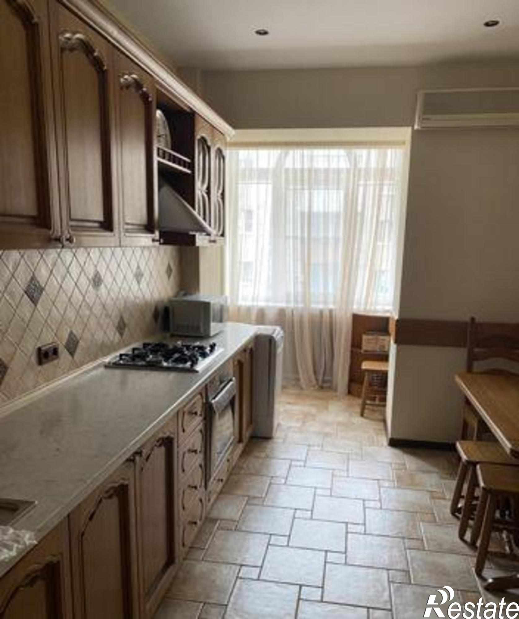 Купить квартиру за 11 280 000 рублей на Восточная улица, 49