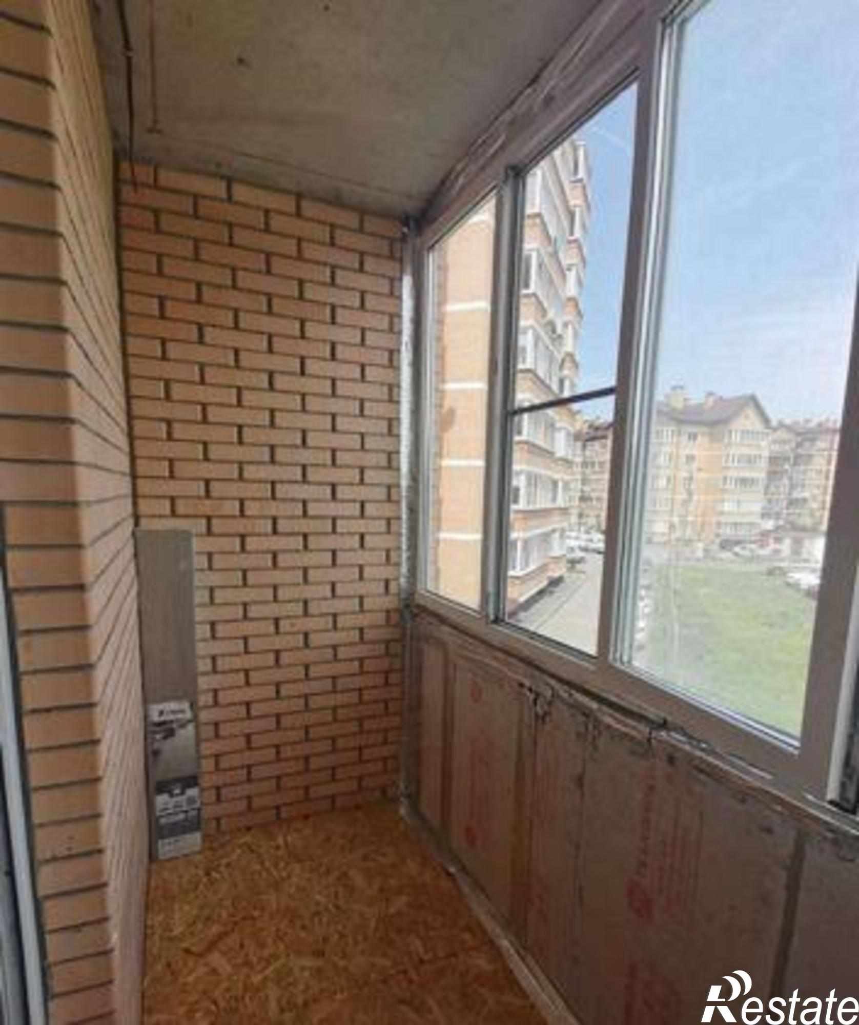 Купить квартиру за 2 540 000 рублей на бульвар Платова, 20/17