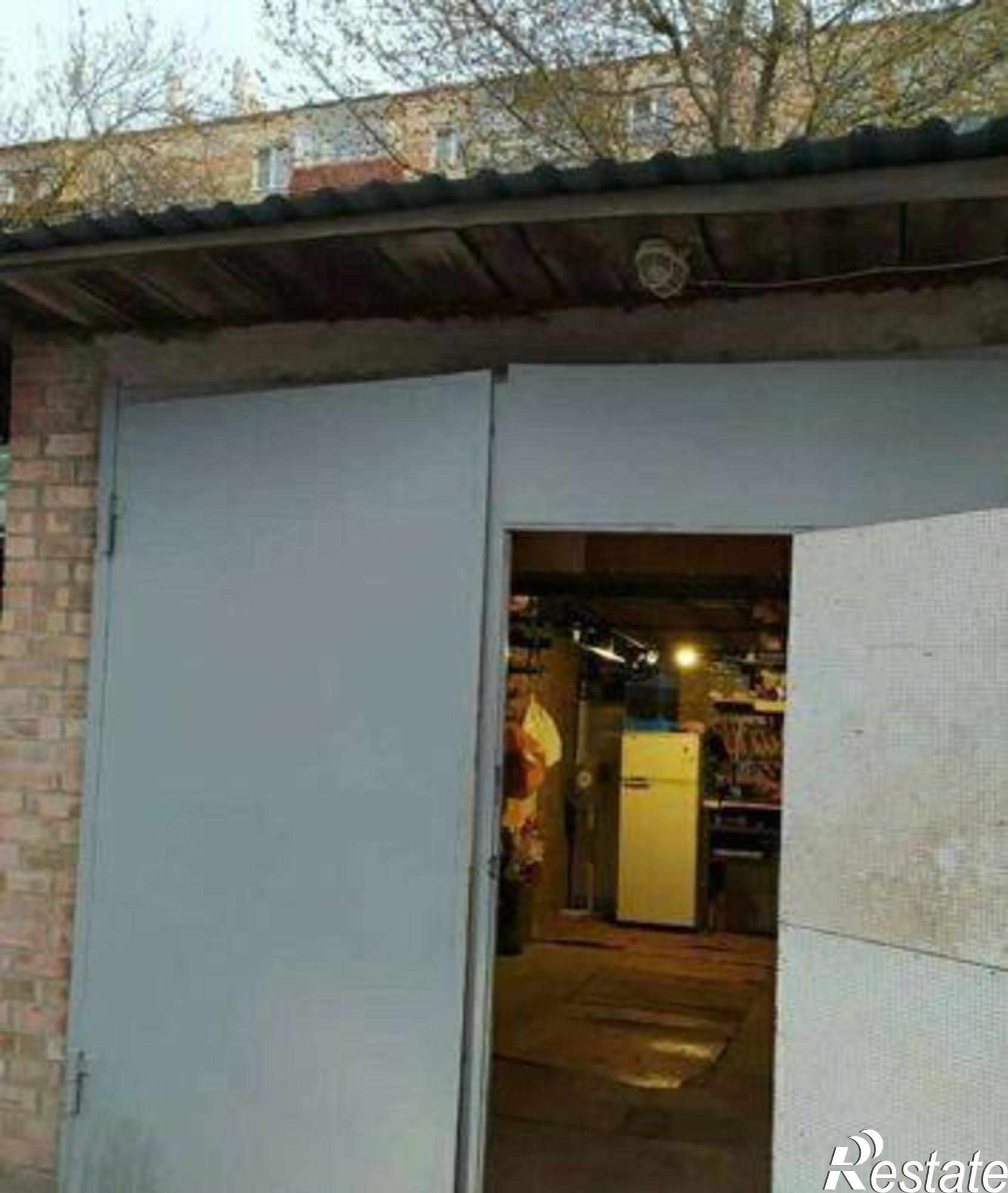 Купить квартиру за 2 260 000 рублей на Российская улица, 40