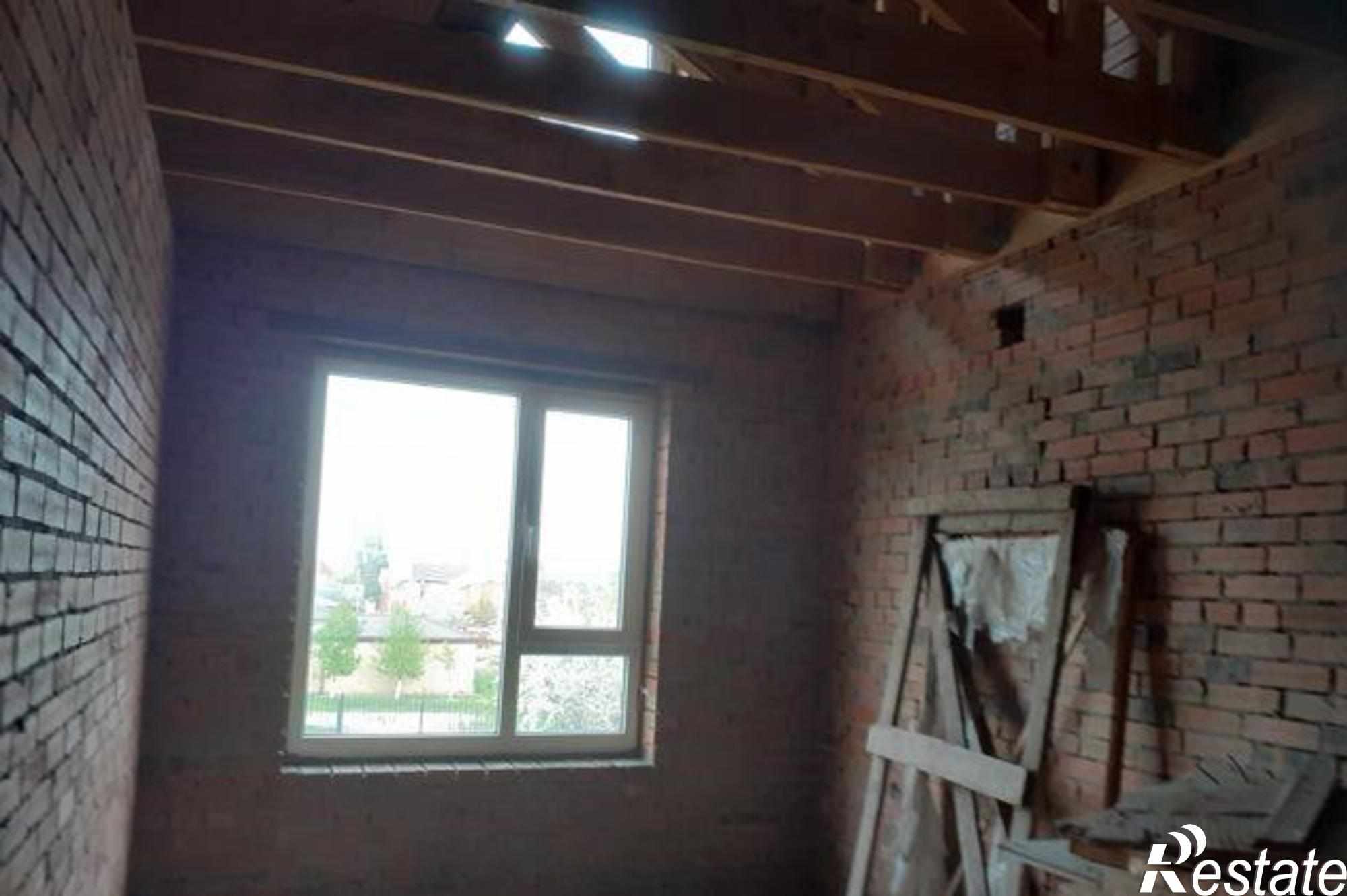 Купить дачу, дом, коттедж за 9 980 000 рублей на Млечный переулок, 4
