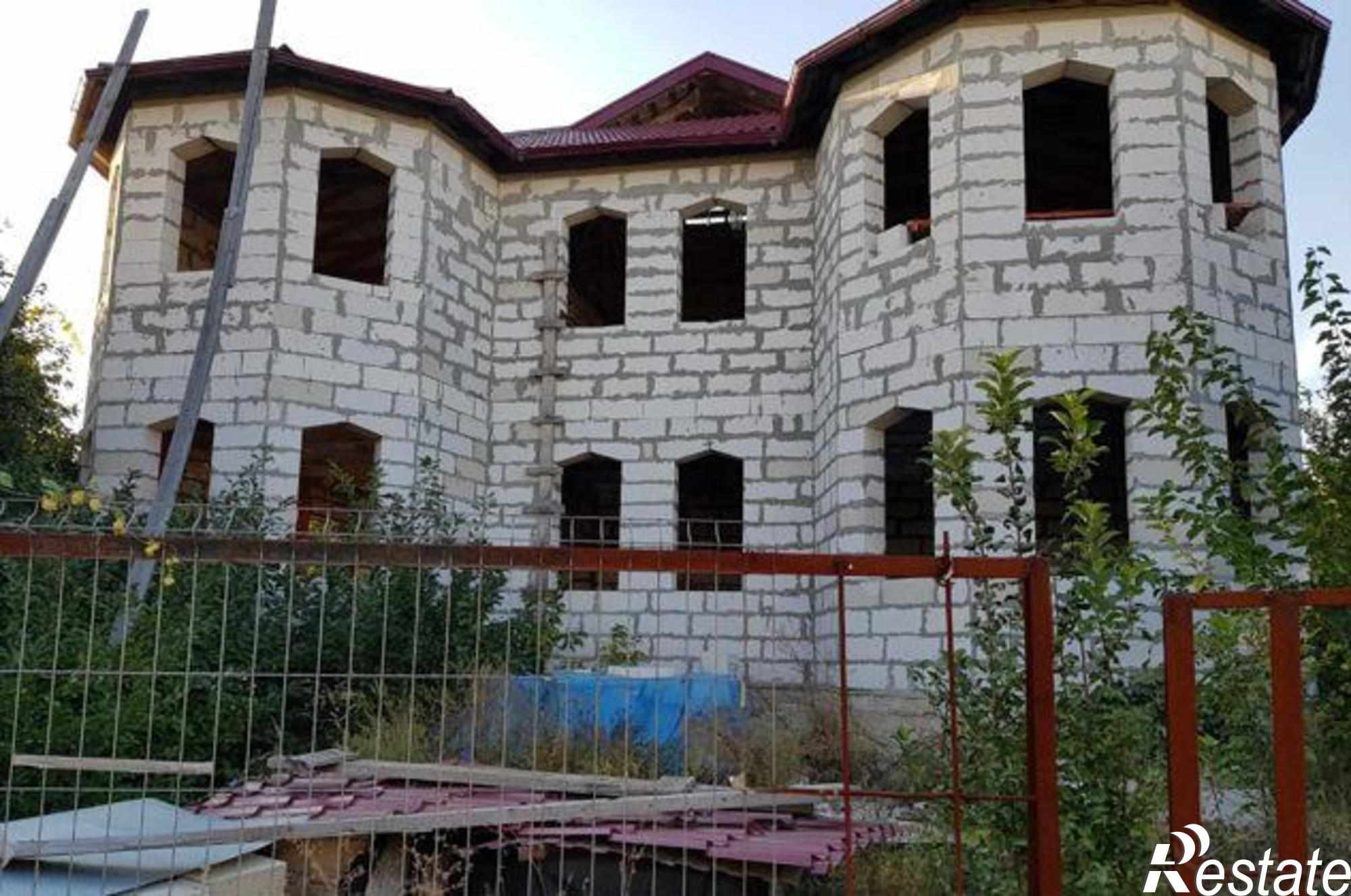 Купить дачу, дом, коттедж за 5 320 000 рублей на Калинина, 39