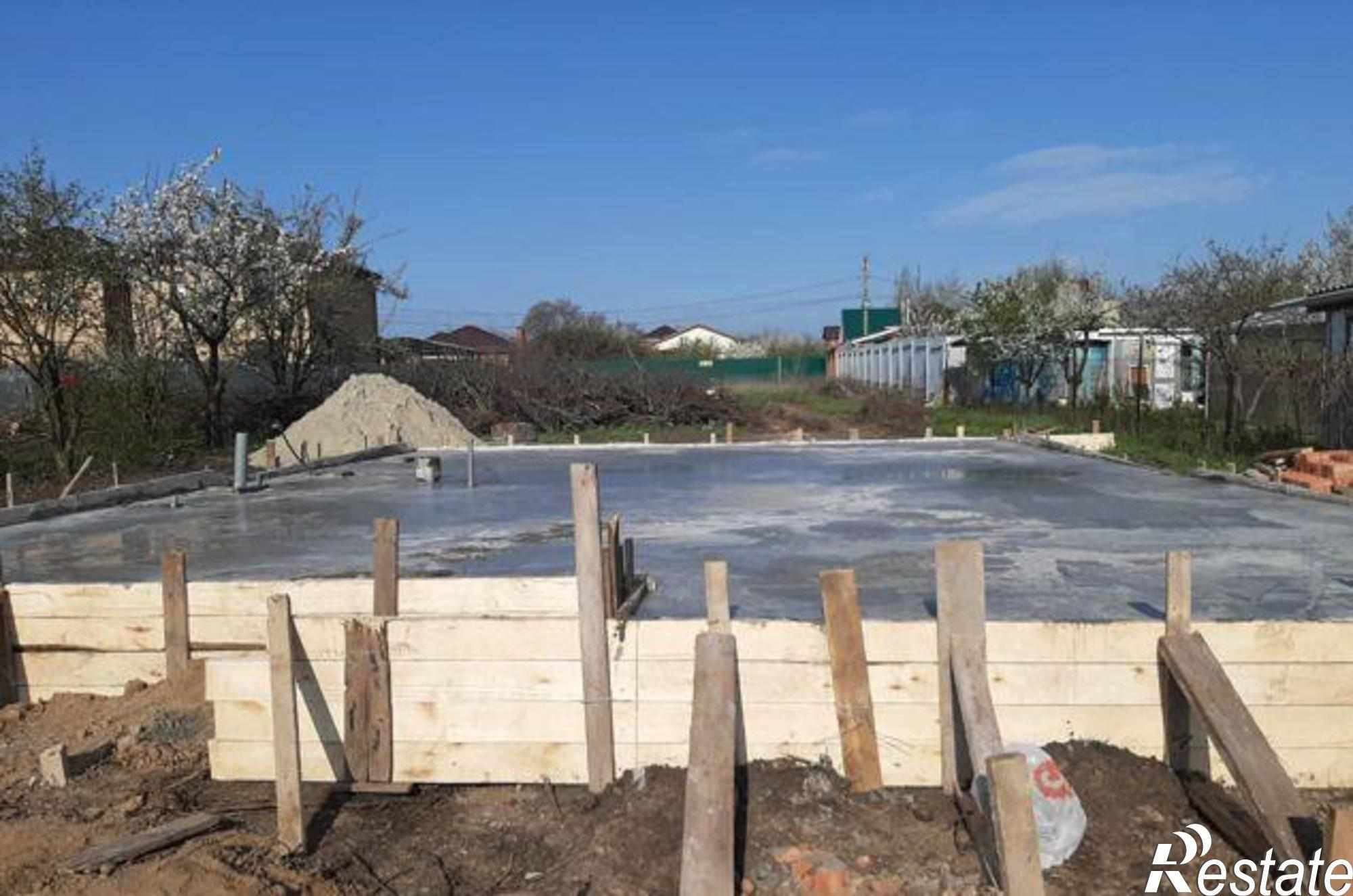 Купить дачу, дом, коттедж за 6 080 000 рублей на улица Петренко, 80А