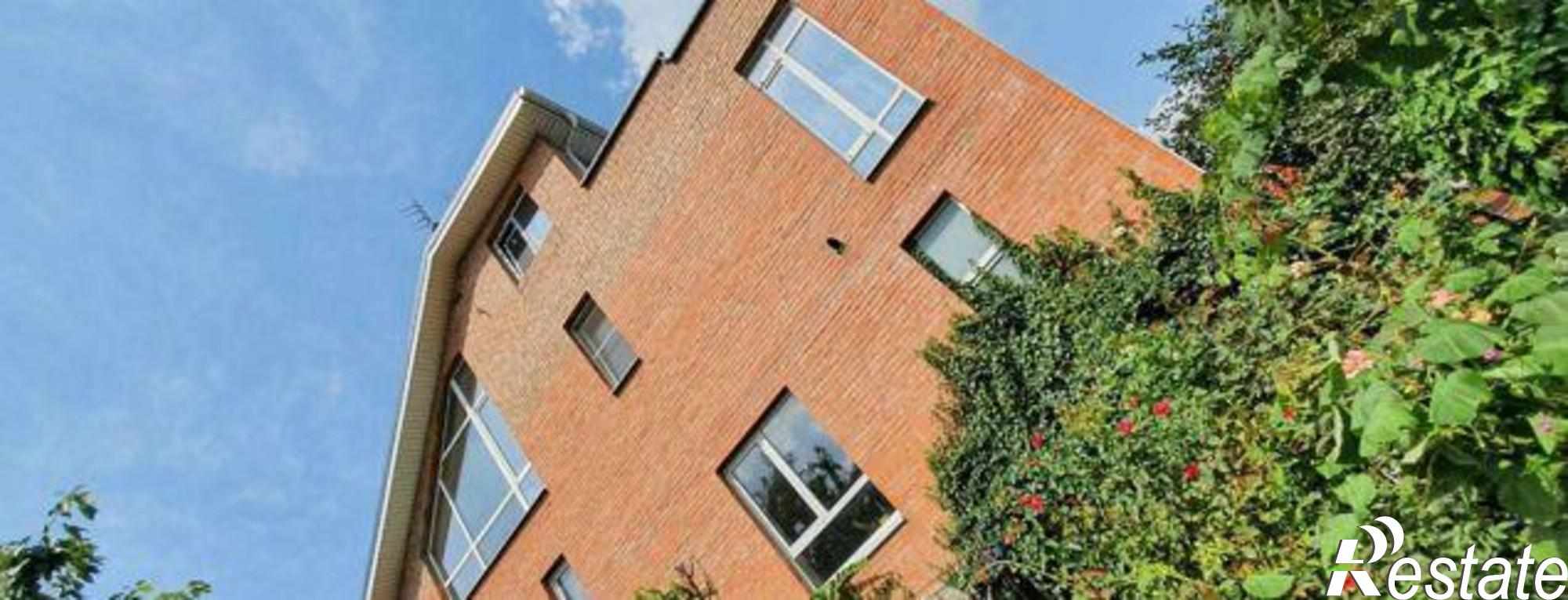 Купить дачу, дом, коттедж за 17 100 000 рублей на Геодезическая улица, 46