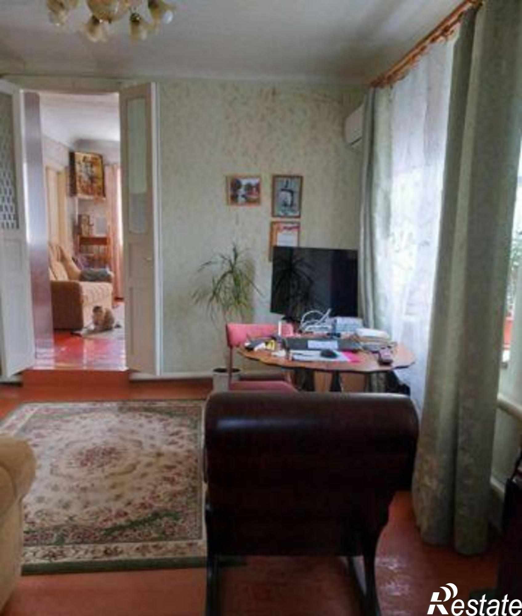 Купить дачу, дом, коттедж за 7 130 000 рублей на Абхазская улица, 10