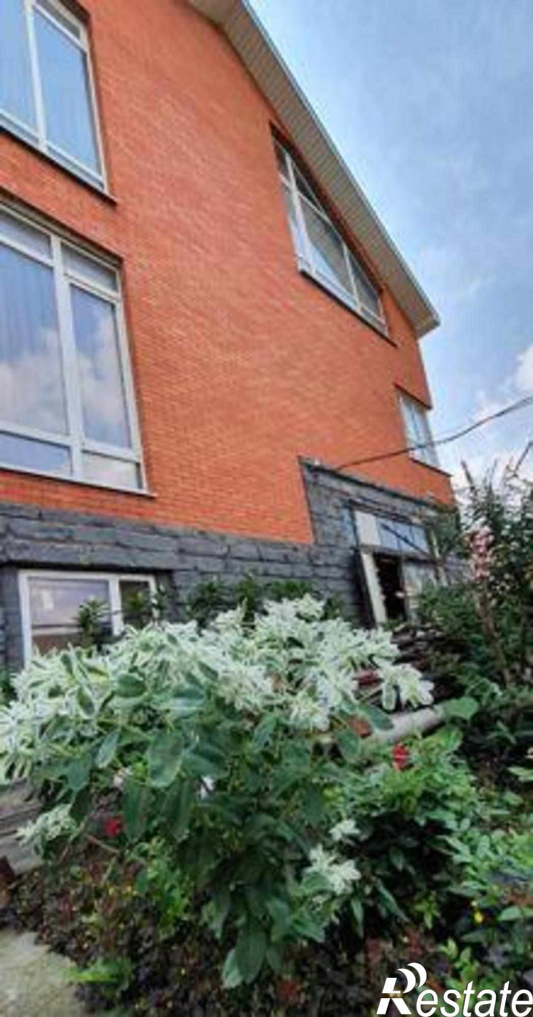 Купить дачу, дом, коттедж за 17 100 000 рублей на Геодезическая улица, 46