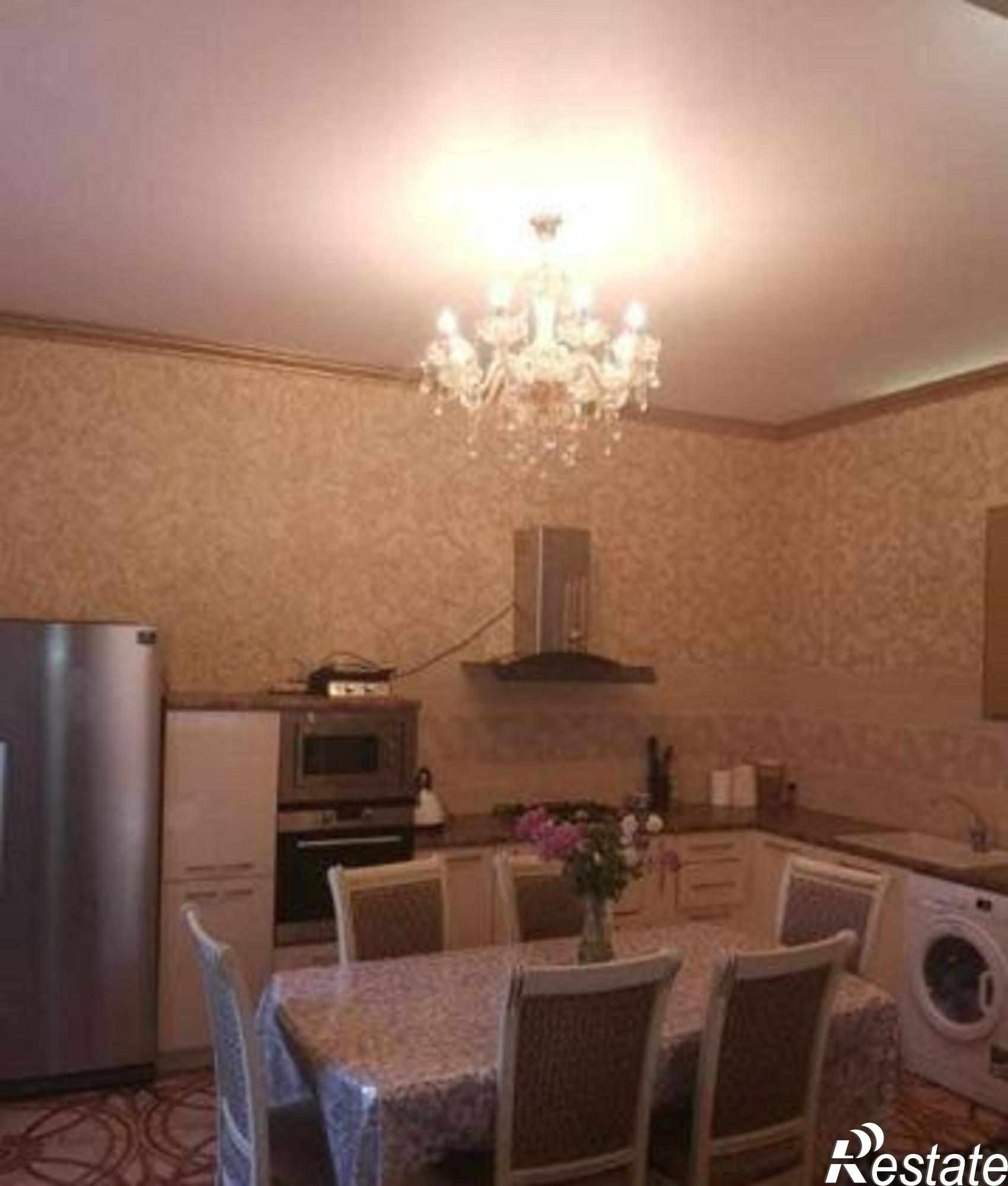 Купить дачу, дом, коттедж за 7 790 000 рублей на улица Пирогова, 73