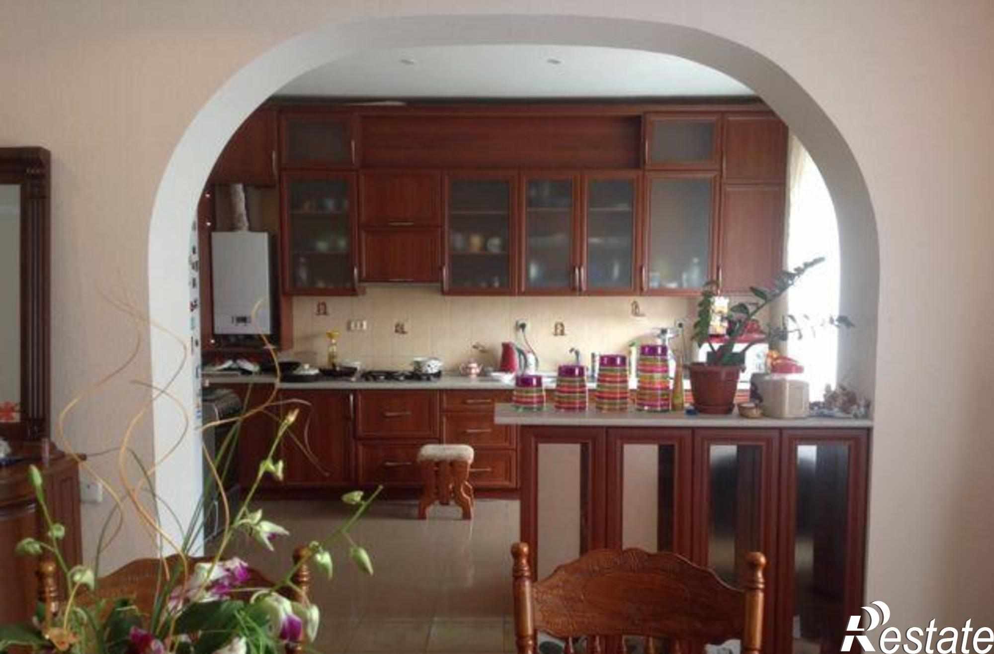 Купить дачу, дом, коттедж за 7 130 000 рублей на 2-я Юбилейная улица, 13А