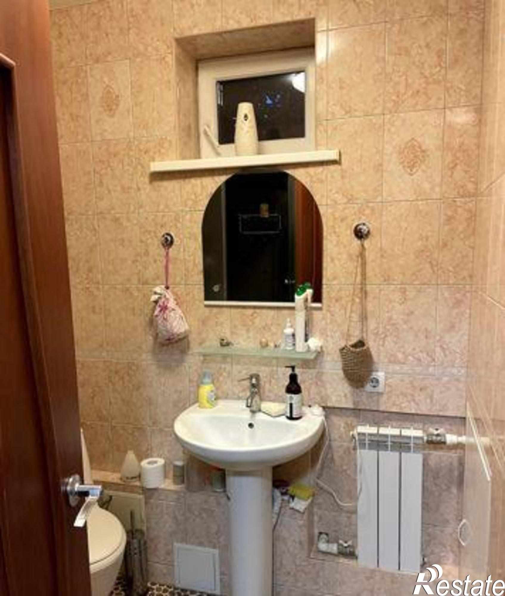 Купить дачу, дом, коттедж за 5 330 000 рублей на Дорожная улица, 30