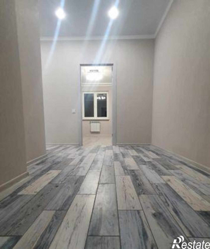 2-комн квартира в новом доме улица Рыльского, 1