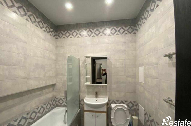 2-комн квартира улица Венеры, 23