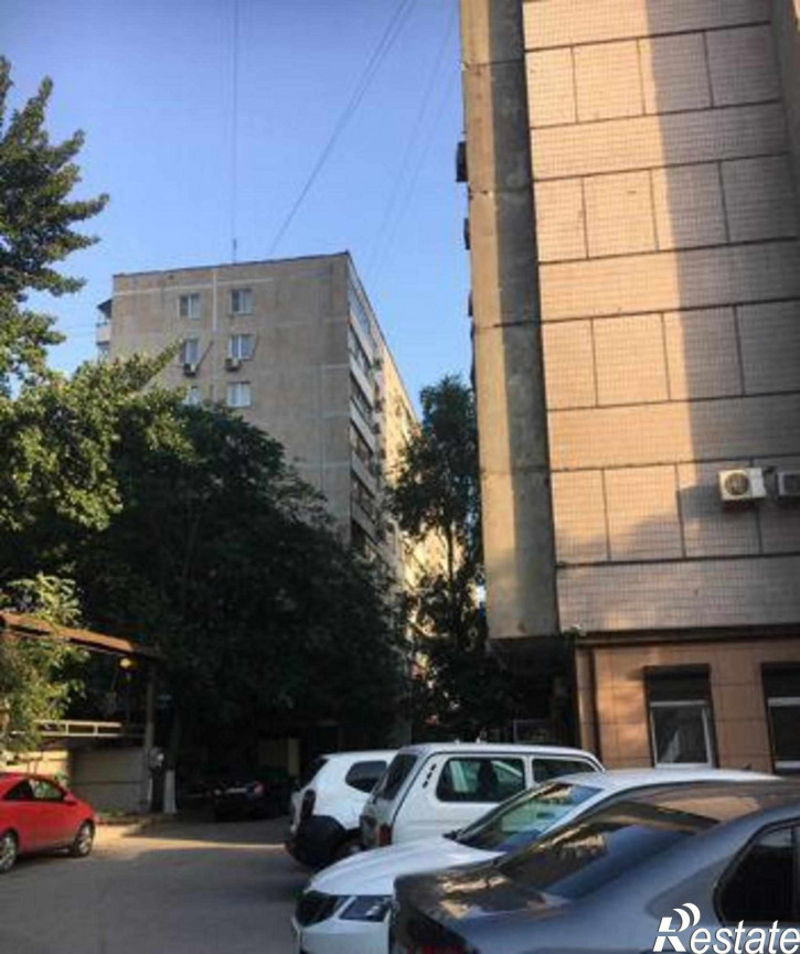3-комн квартира Ворошиловский проспект, 60
