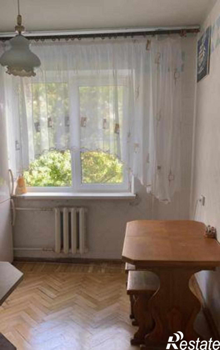 2-комн квартира проспект Космонавтов, 34/1