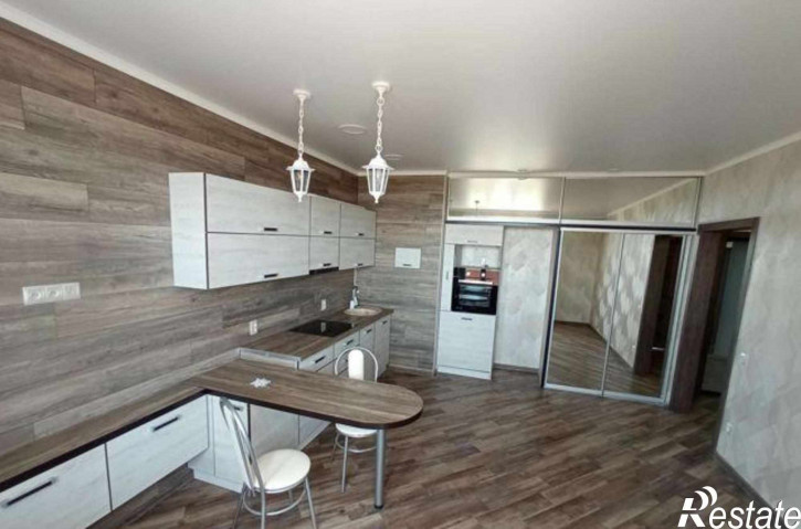 2-комн квартира улица Ткачёва, 25