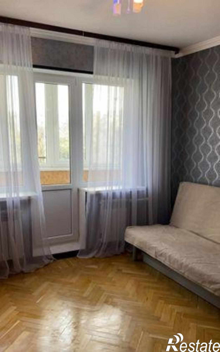 2-комн квартира проспект Космонавтов, 34/1
