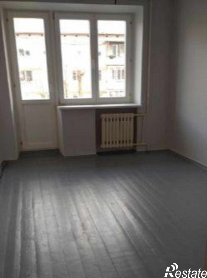 2-комн квартира улица Шаповалова, 1Вс1