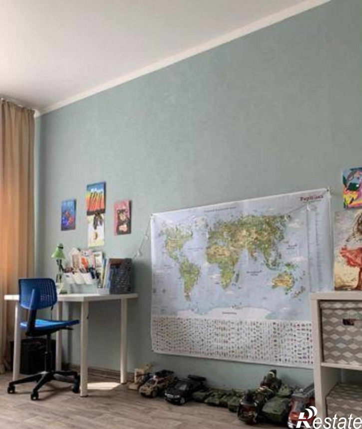 4-комн квартира улица Евдокимова, 37А
