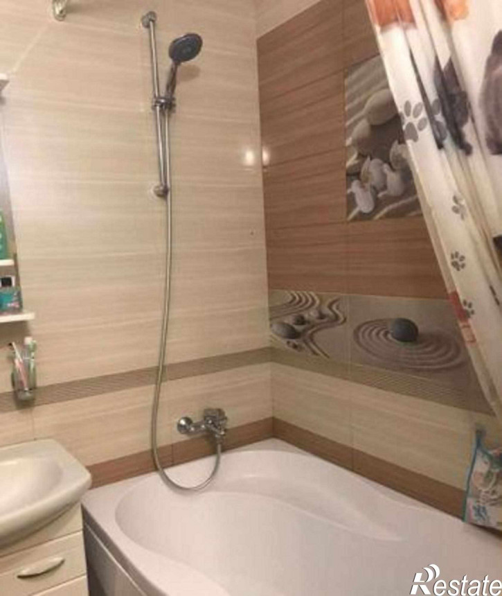 2-комн квартира улица 35-я Линия, 83