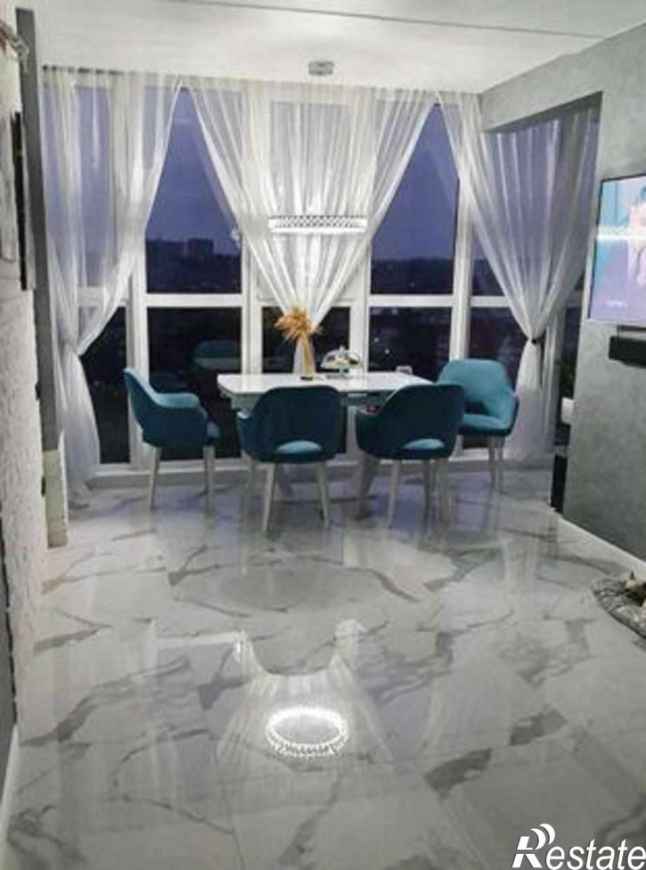 2-комн квартира в новом доме улица Шеболдаева, 95с1