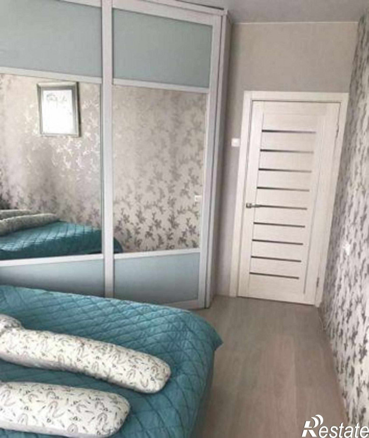 2-комн квартира улица 35-я Линия, 83