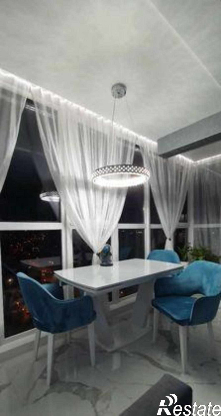 2-комн квартира в новом доме улица Шеболдаева, 95с1
