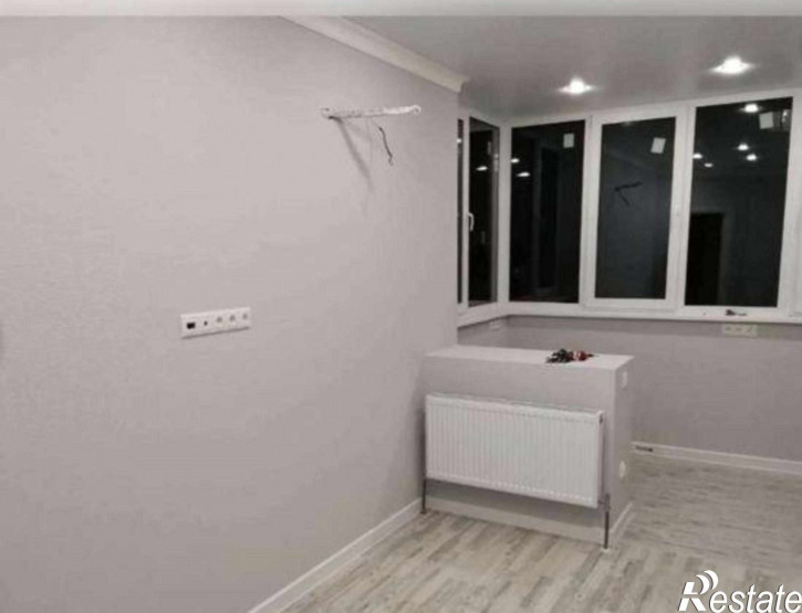 2-комн квартира улица Шаповалова, 1Вс1