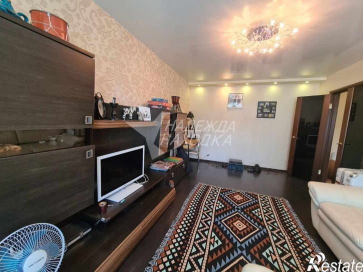 2-комн квартира Спортивная ул, 7