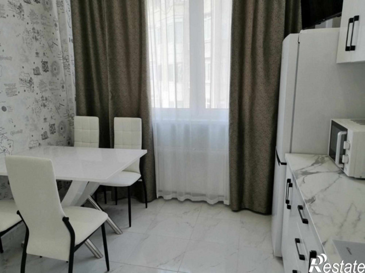 2-комн квартира Туристическая, 6Б