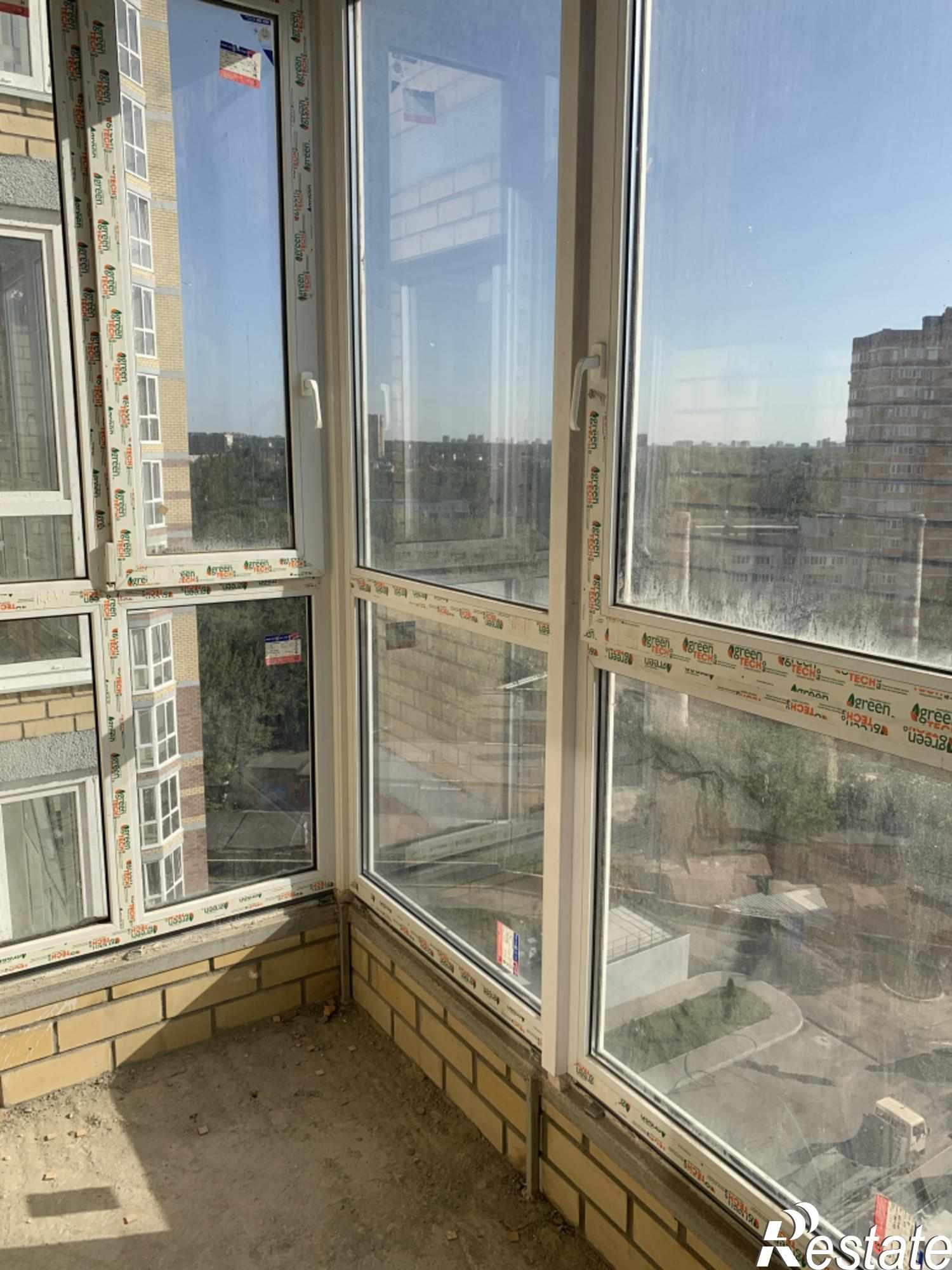 Купить квартиру за 4 200 000 рублей на Днепровский пер