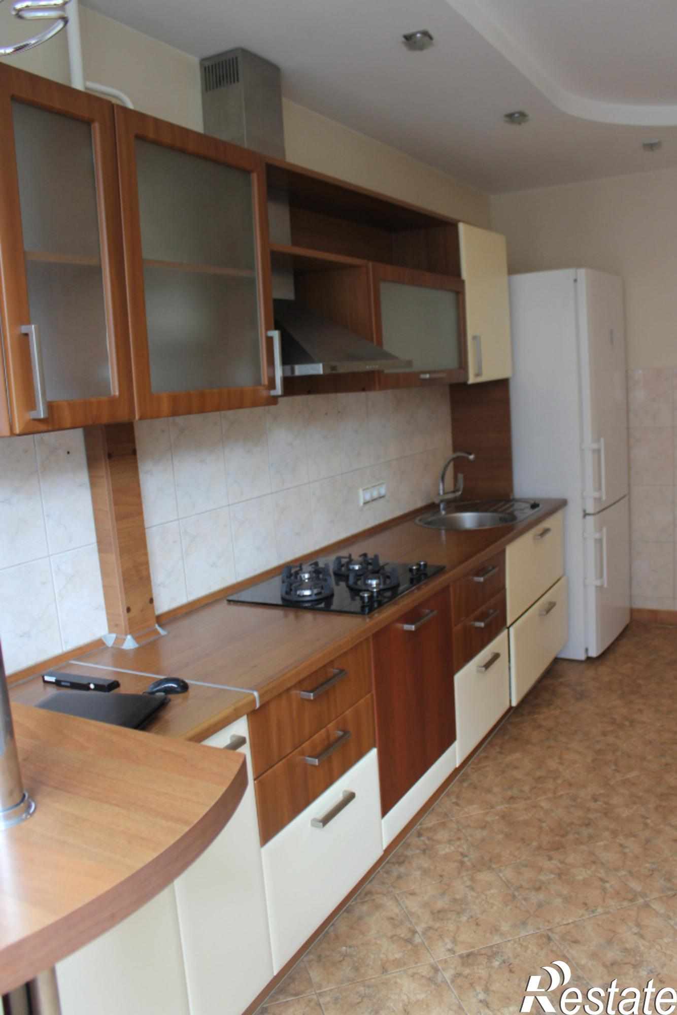 Купить квартиру за 7 300 000 рублей на Полтавская ул., 3