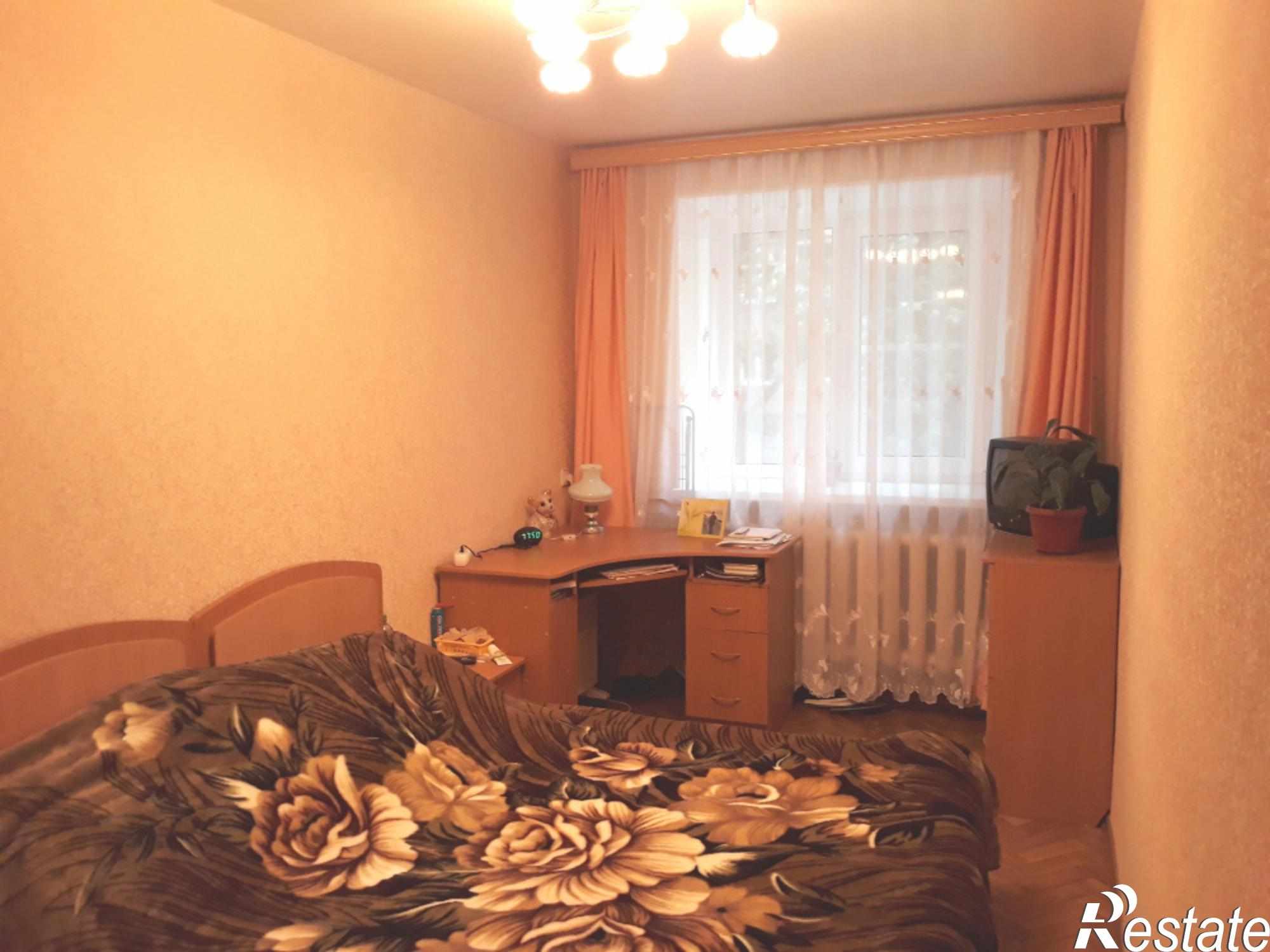 Купить квартиру за 2 380 000 рублей на Крылова ул., 2а