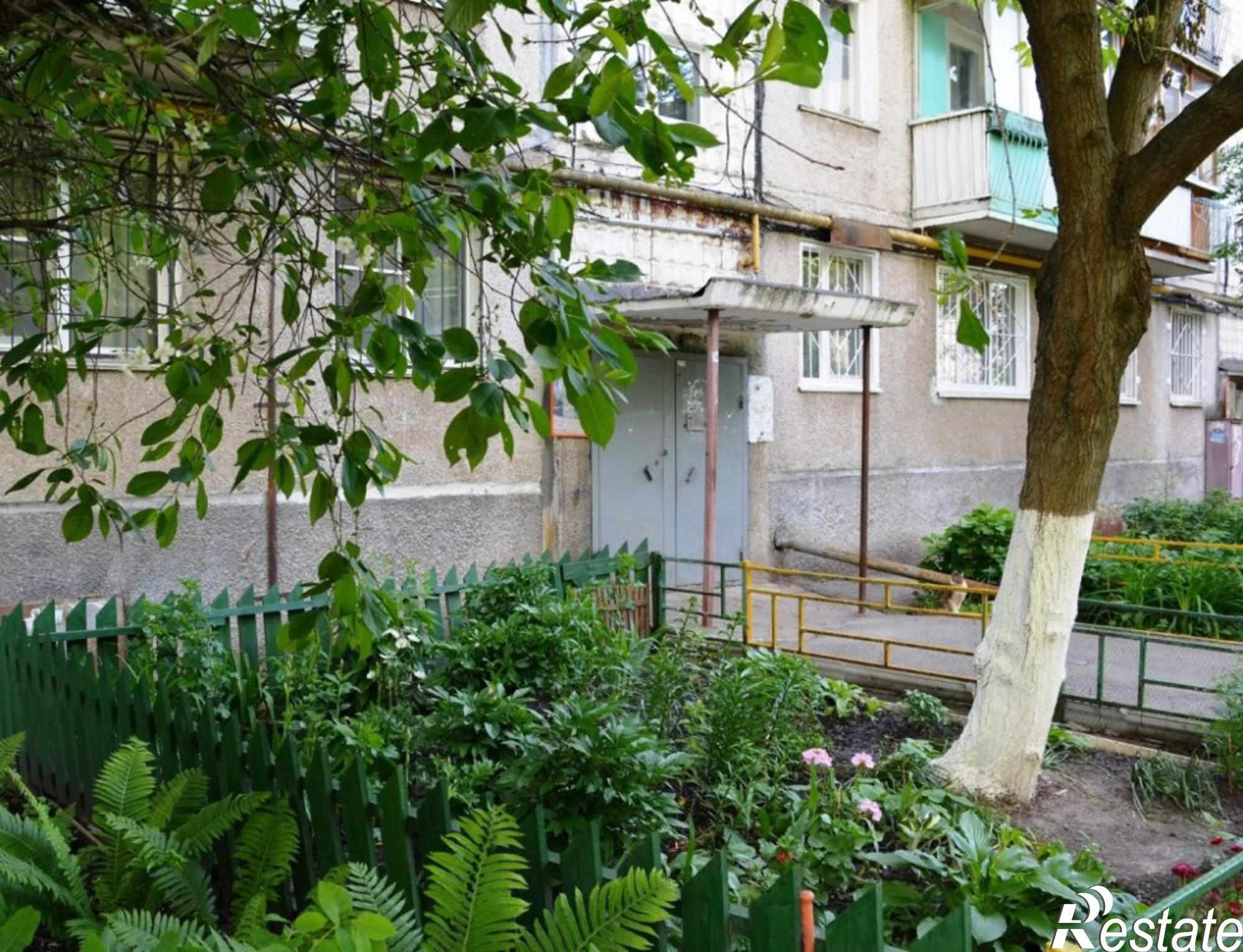 Купить квартиру за 2 475 000 рублей на Дружбы ул., 19, к 1