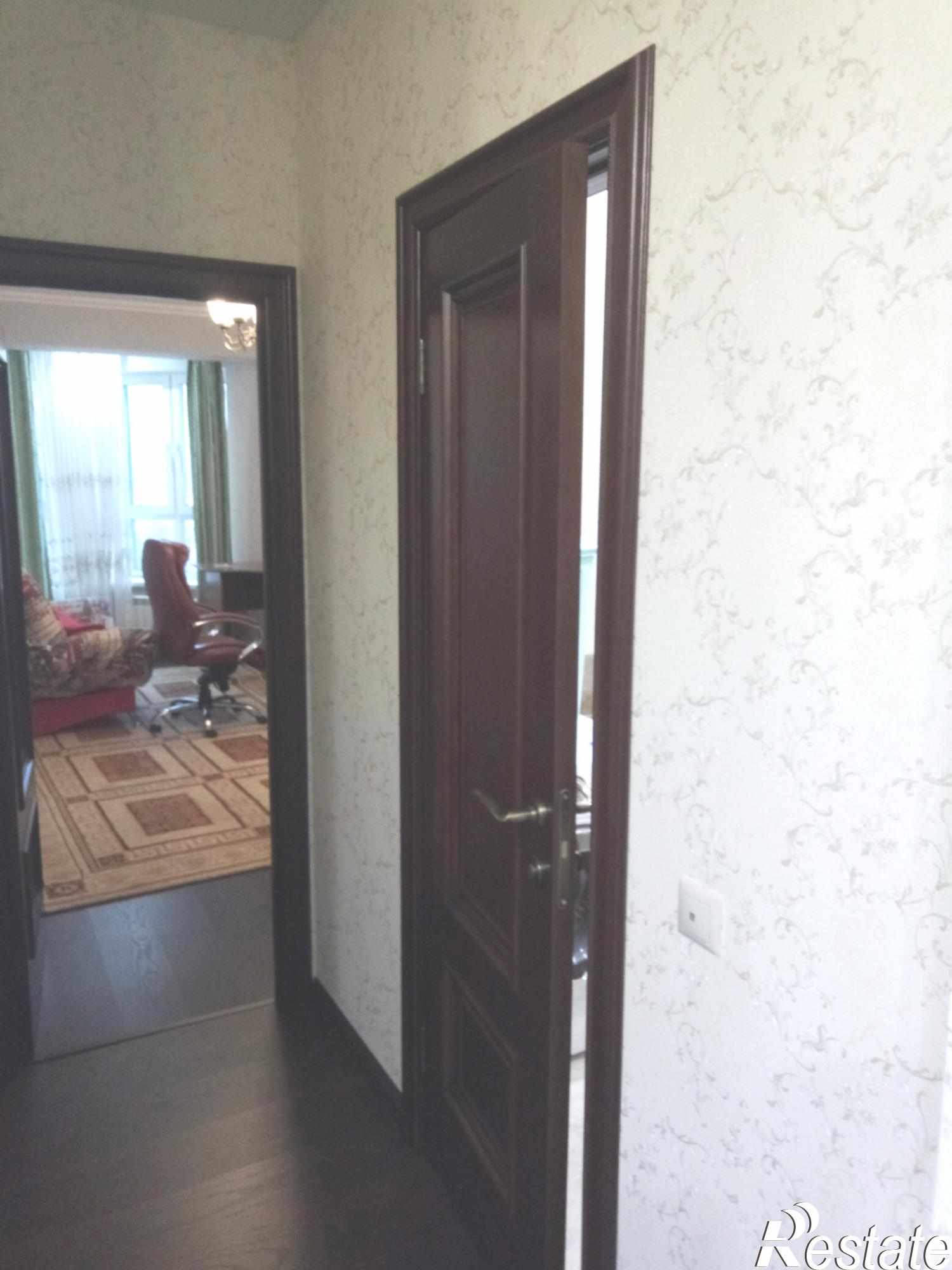 Купить квартиру за 9 300 000 рублей на Генкиной ул., 25а
