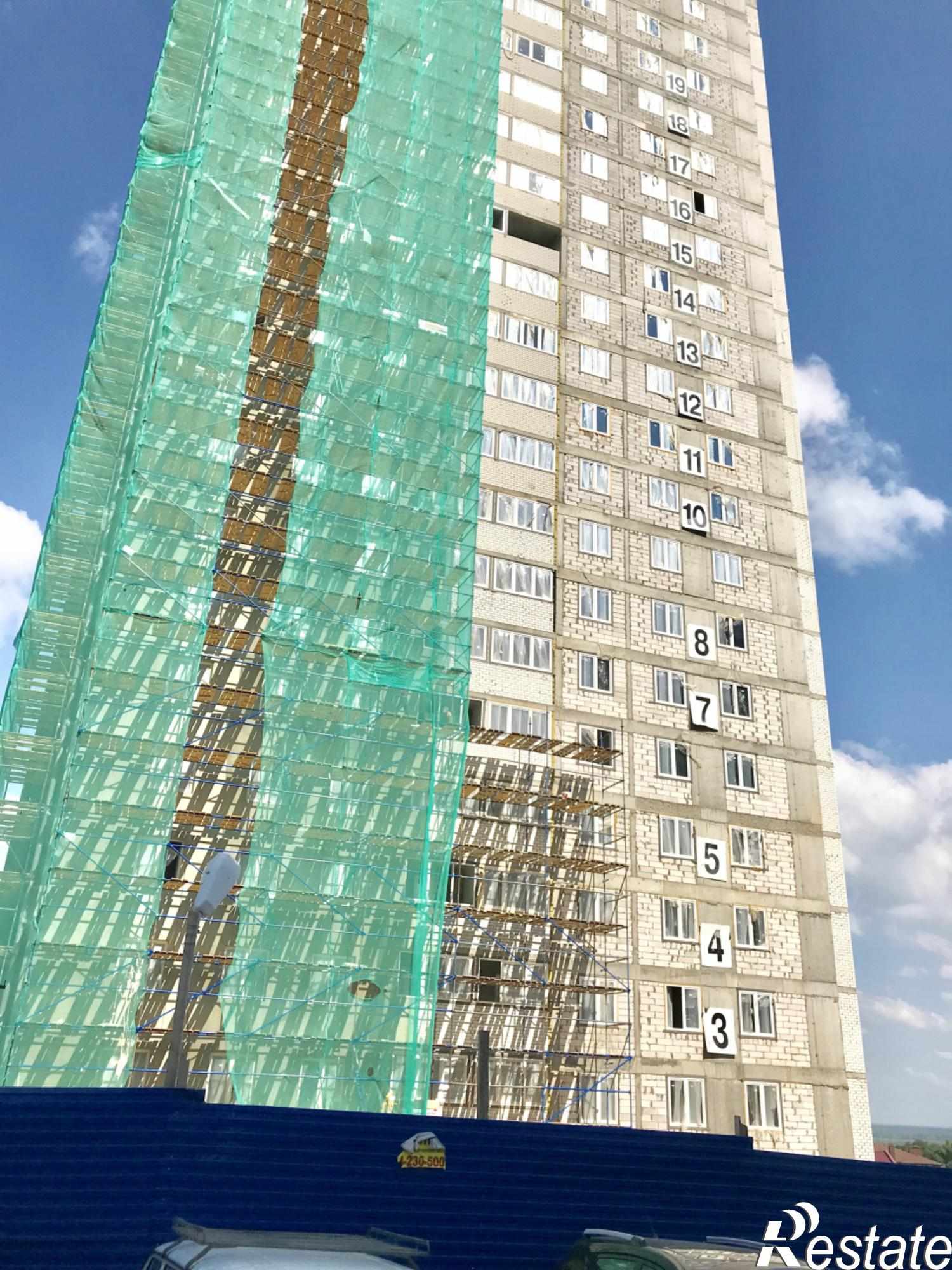Купить квартиру за 1 900 000 рублей на Красная Поляна ул.., 3