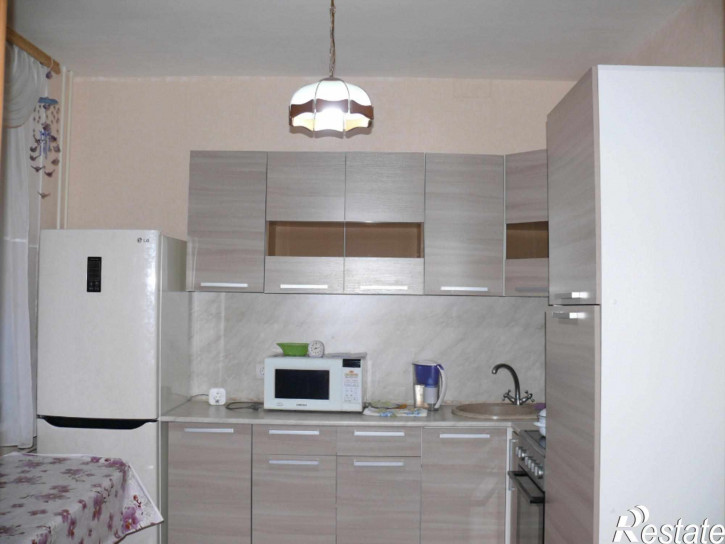2-комн квартира Бурнаковская ул., 69