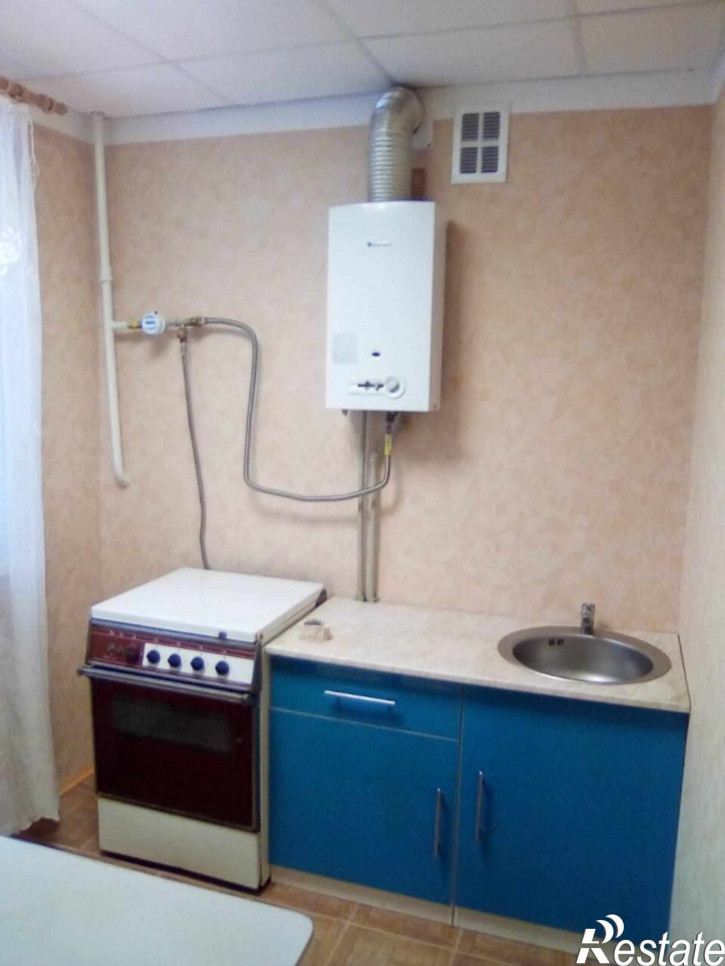 2-комн квартира Федосеенко ул., 98