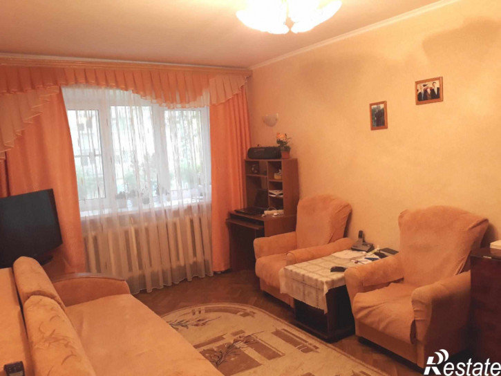 2-комн квартира Крылова ул., 2а
