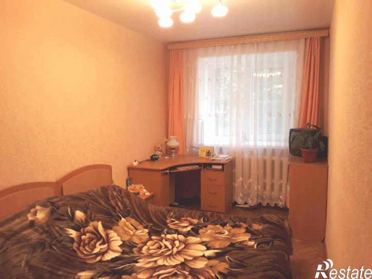 2-комн квартира Крылова ул., 2а