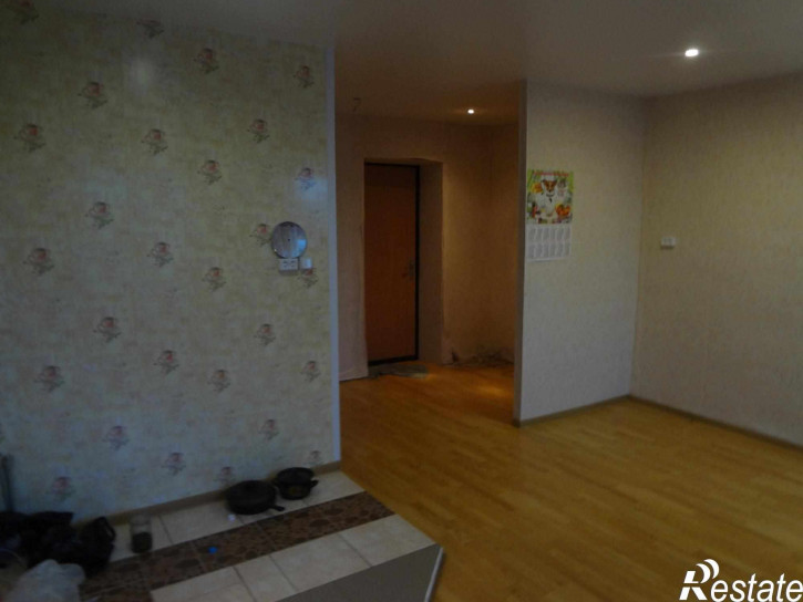 1-комн квартира Космонавтов ул., 5