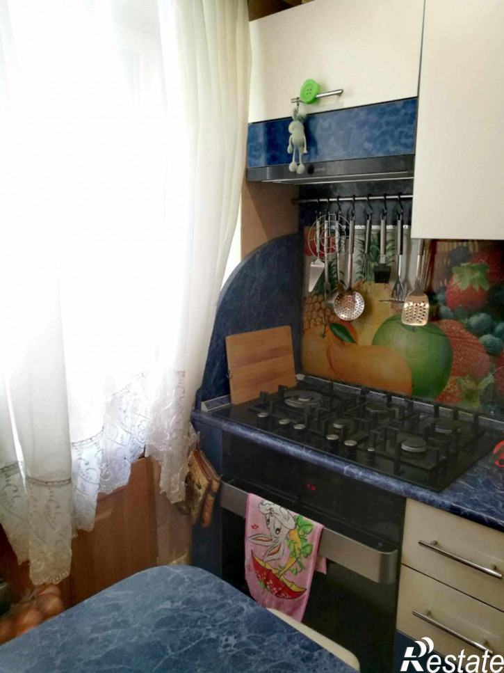 2-комн квартира Болотникова ул., 4