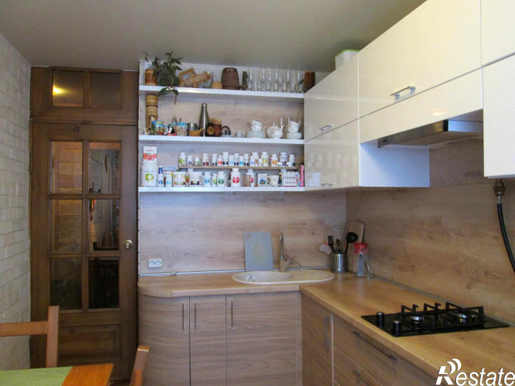 3-комн квартира Верхне-Печерская ул., 7, к 2