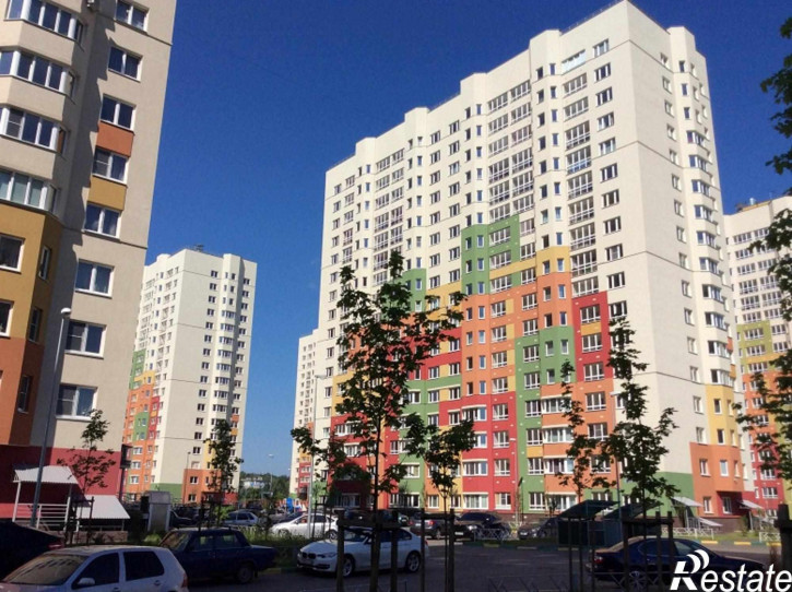 3-комн квартира Академика Сахарова ул., 109, к 2