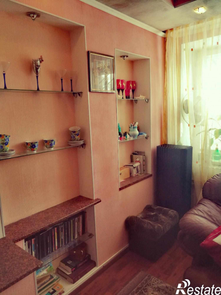 2-комн квартира Болотникова ул., 4