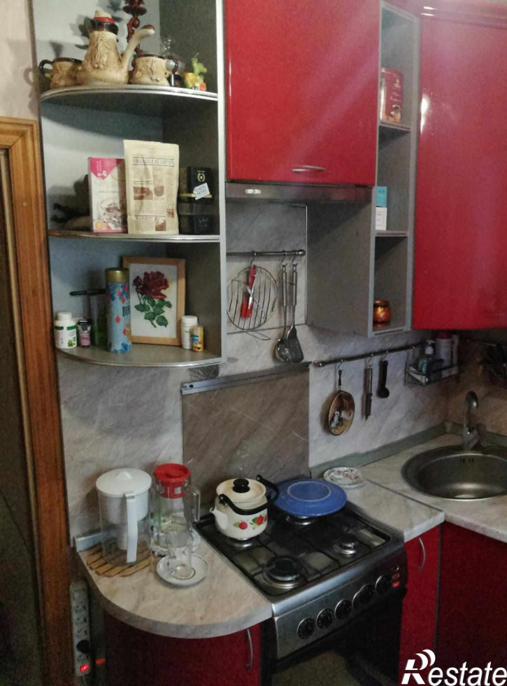 2-комн квартира Героя Советского Союза Поющева ул., 31