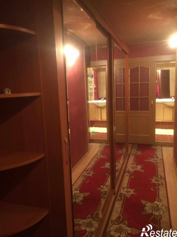 3-комн квартира Звездинка ул., 7