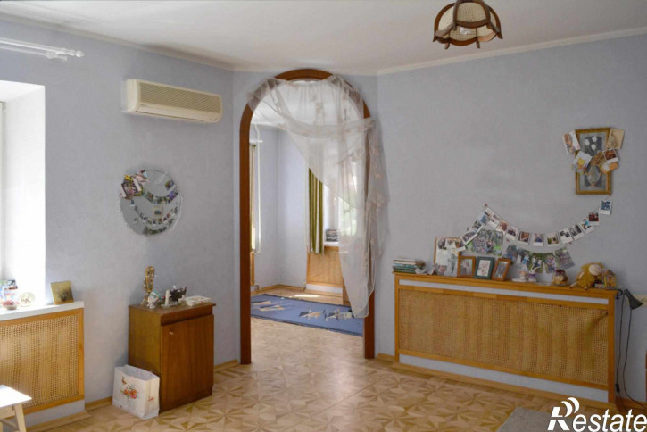4-комн квартира Ошарская ул., 17